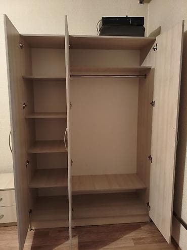 мягкая мебель бу: Спальный гарнитур, Двуспальная кровать, ДСП, Самовывоз, цвет - Бежевый — 9