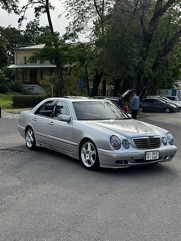 Mercedes-Benz E-Class: 2001 г., 4.3 л, Автомат, Бензин, Седан