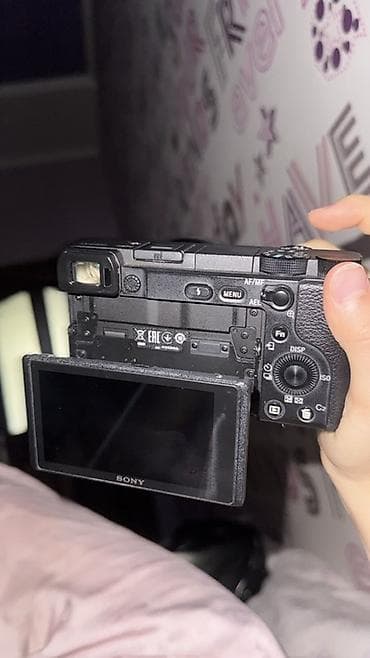 Фото жана видеокамералар: Беззеркальная камера Sony α6400 с объективом E PZ 16–50mm f/3.5–5.6 — 4
