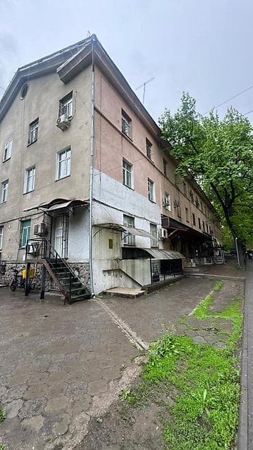 Аренда офисов, 45 м², В жилом комплексе, 1 линия, С отдельным сан узлом, С отдельным входом