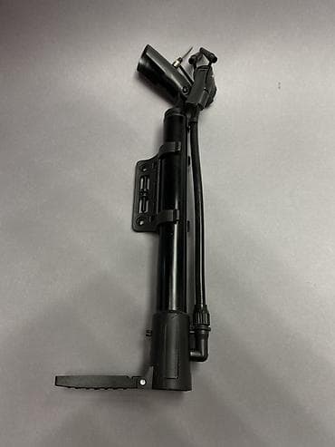 Портативный велосипедный насос с шлангом и креплением на раму — 4