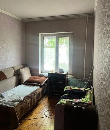 продаю старую 3 квартиру: 3 комнаты, 70 м², 105 серия, 1 этаж, Старый ремонт — 5