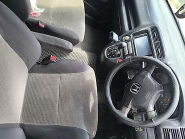 skyline r32: Honda Stream: 2001 г., 2 л, Автомат, Бензин, Минивэн — 5