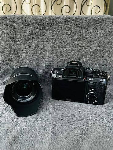 Техника и электроника: Полнокадровый беззеркальный комплект Sony α7 III + зум‑объектив Sony — 2