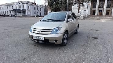 Транспорт: Toyota Ist: 2002 г., 1.3 л, Автомат, Бензин, Хетчбек — 3