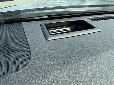 prius: Toyota Prius: 2019 г., 1.8 л, Автомат, Гибрид, Лифтбек — 10