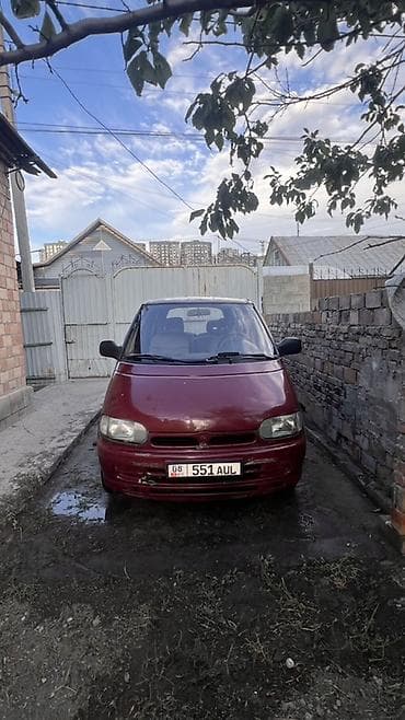 Nissan Serena: 1994 г., 2 л, Механика, Бензин, Минивэн at lalafo.kg Nissan Serena: 1994 г., 2 л, Механика, Бензин, Минивэн