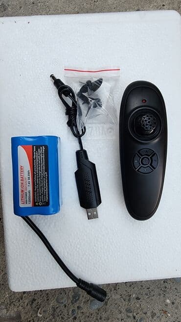 прикормачный кораблик: Лодка для завоза прикормки в камуфляжной расцветке, оснащенная отсеком — 7