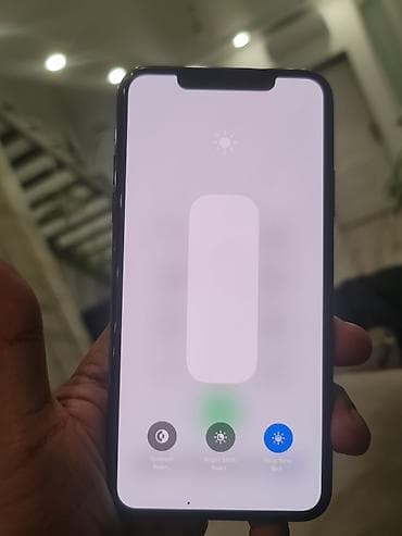 ipad pro 5: IPhone 11 Pro, Matte Midnight Green — 4