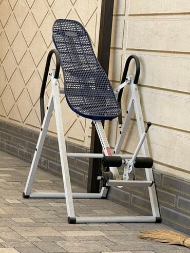 Инверсионный стол (тренажёр для вытяжения позвоночника) - Конструкция