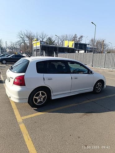 honda spaike: Honda Civic: 2002 г., Хэтчбэк — 3