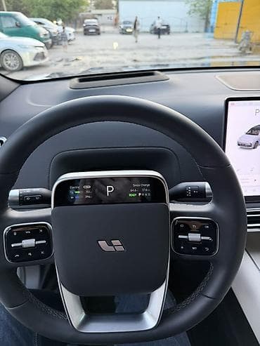 zekr 001: Lixiang L7: 2025 г., 1.5 л, Гибрид, Кроссовер — 4