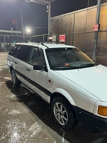 Volkswagen: Volkswagen Passat: 1992 г., Универсал — 2