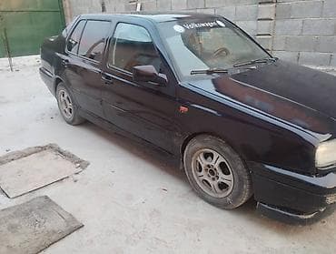 vin code: Volkswagen Vento: 1993 г., 1.8 л, Механика, Бензин, Седан — 9