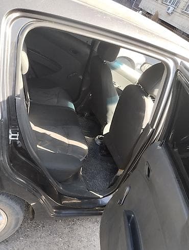не едит: Chevrolet Spark: 2014 г., 1 л, Автомат, Газ, Хэтчбэк — 7