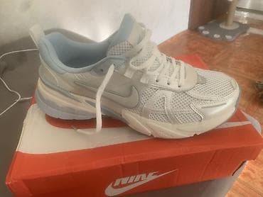 Мужские кроссовки, 41, Nike, Новый, цвет - Серый, Самовывоз, Платная доставка
