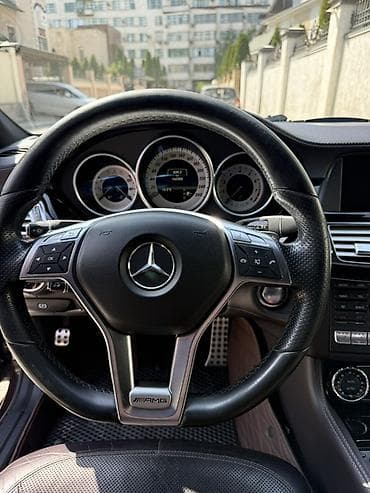 mercedes sls: Mercedes-Benz CLS-Class: 2012 г., 4.7 л, Купе — 6