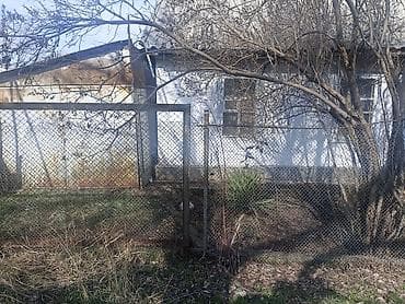 дом озерный: Продам жилой дом с большим участком в г. Бишкек.Время застройки конец — 3