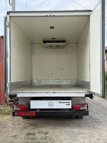 эштк: Mercedes-Benz Спринтер: 2007 г., 3.2 л — 9