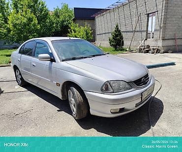mers 211: Toyota Avensis: 2002 г., 1.8 л, Механика, Бензин, Седан — 2