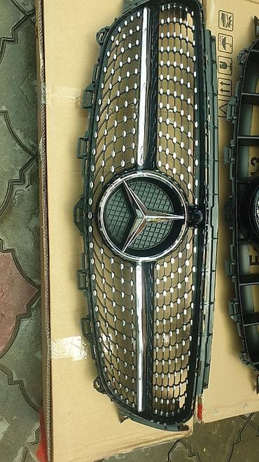 lining pantera: Решётки радиатора для Mercedes-Benz 213 кузова темный матовая решотка — 2
