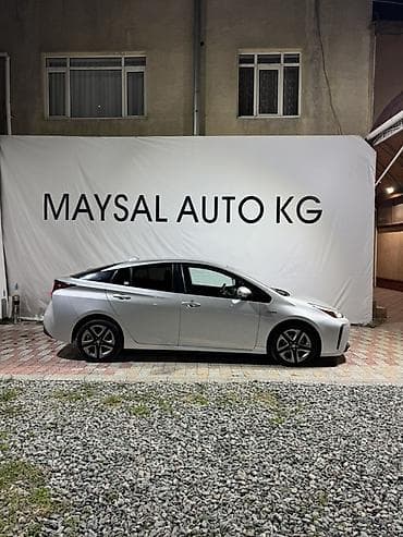 corolla spacio: Toyota Prius: 2019 г., Гибрид, Хэтчбэк — 3