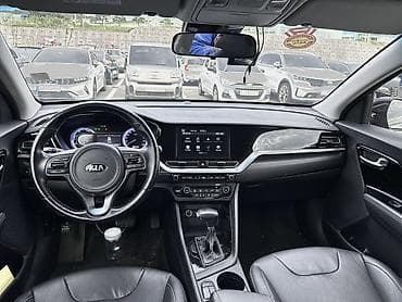 гольф контри: Kia Niro: 2020 г., 1.6 л, Робот, Гибрид, Кроссовер — 7