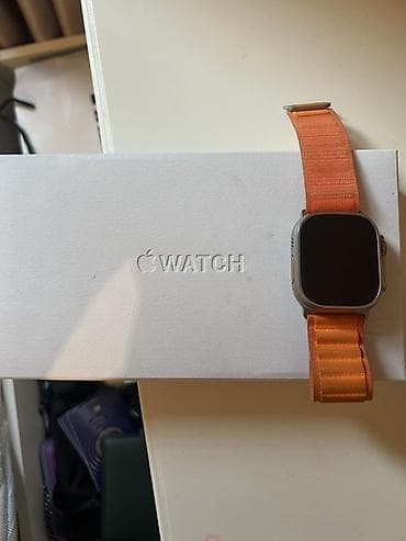 apple ultra 3: Apple Watch Ultra (модель A2684), корпус титан 49 мм. Ремешок Orange — 4