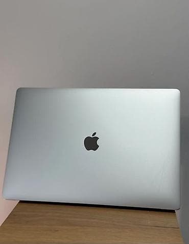 Apple MacBook Pro 15" - Экран Retina с высоким разрешением и тонкими at lalafo.kg Apple MacBook Pro 15" - Экран Retina с высоким разрешением и тонкими