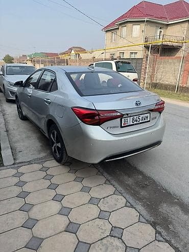 бампер карола: Toyota Corolla: 2020 г., 1.8 л, Вариатор, Гибрид, Седан — 4