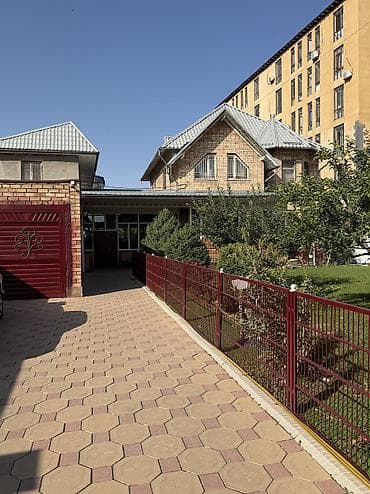 Усадьба в районе Джал, первая линия, ул. Садырбаева. Участок 16 соток — 3
