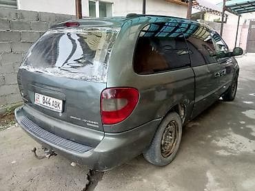 срочно продаю машину: Chrysler Grand Voyager: 2002 г., 2.4 л, Автомат, Бензин, Минивэн — 5
