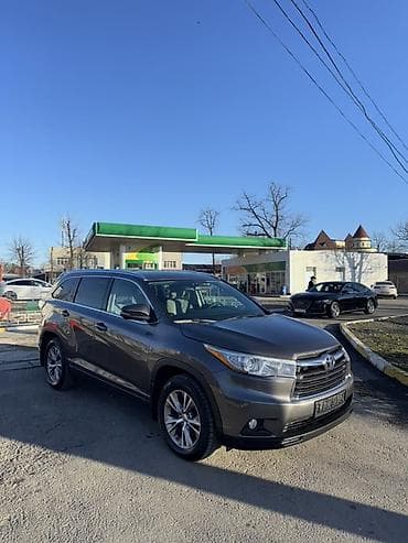 Toyota Highlander: 2015 г., Кроссовер