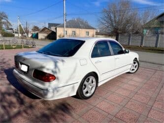 продаю не рабочий авто: Mercedes-Benz E-Class: 2001 г., 3.2 л, Типтроник, Бензин, Седан — 4