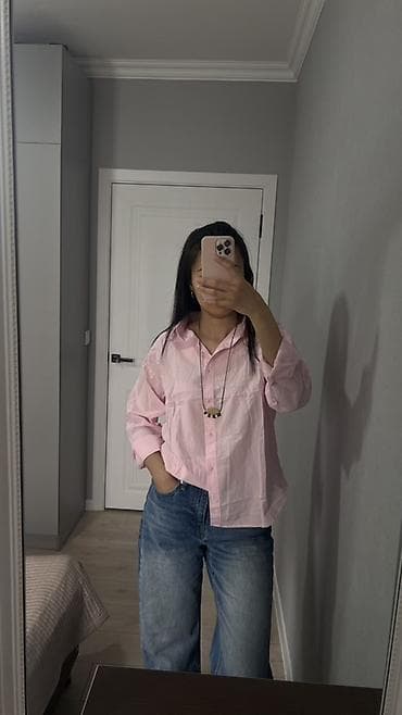 розовая одежда: Тонкие хб рубашки Остались розовая, голубая, синяя Отдам по оптовой — 1