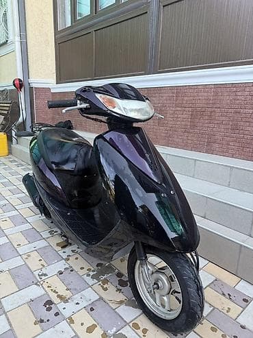 японские мопеды: Скутер Honda (японская сборка), компактный городской 50 см³ класс — 2