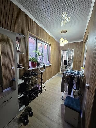 4 bedroom: Продаю дом 95 м² в начале Новопокровки Основные параметры: - Участок — 9