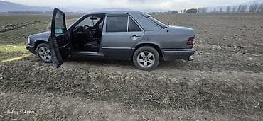 Унаа сатуу: Mercedes-Benz : 1994 г., 3 л, Кол менен иштөөчү — 2