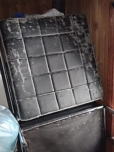 hyperx cloud core: Комплект: тумбы с выдвижными ящиками и портативные стиральные машины — 5