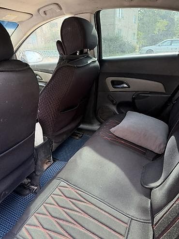 Транспорт: Chevrolet Cruze: 2013 г., 1.6 л, Механика, Бензин, Седан — 6