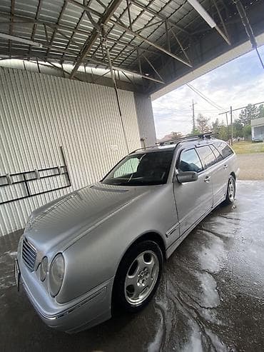 Mercedes-Benz E-Class: 2000 г., 3.2 л, Автомат, Бензин, Универсал — 10