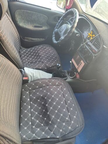 Daewoo Lanos: 1998 г., 1.5 л, Механика, Бензин, Седан