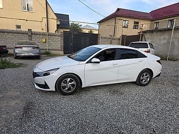 бампер на хово: Hyundai Avante: 2021 г., 1.6 л, Автомат, Бензин, Седан — 2