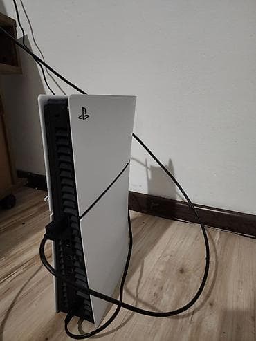 диски на ps5: Игровая консоль Sony PlayStation 5 (версия с дисководом) + 2 геймпада — 10