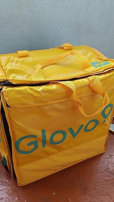 glovo сумки: Термосумка-рюкзак для доставки еды Glovо, В новом состоянии В придачу — 1