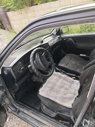 купить т3: Volkswagen Golf: 1995 г., 1.8 л, Механика, Бензин, Хэтчбэк — 5