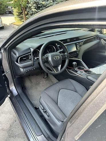 mark ll: Toyota Camry: 2019 г., 2.5 л, Автомат, Бензин, Седан — 4