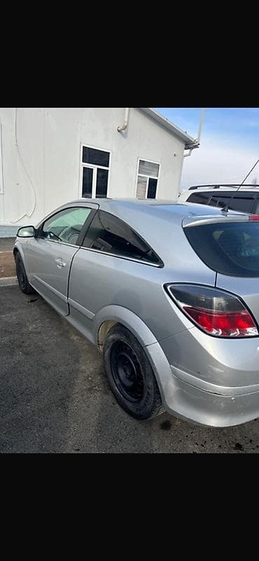 Унаа: Opel Astra GTC: 2008 г. — 3