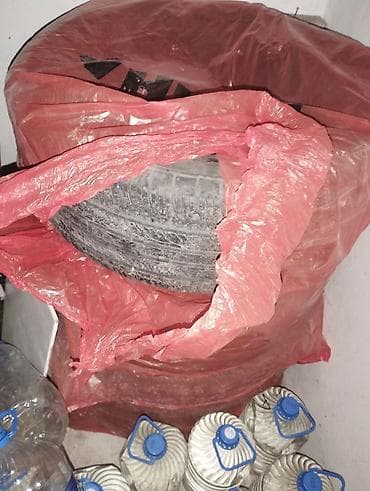 Срочно продаю комплект летних шин, 4 штуки фирмы Capsen с размерами