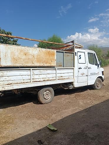 грузовой авто: Грузовик, Mercedes-Benz, Дубль, 3 т, Б/у — 3